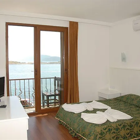 Akvaryum Hotel